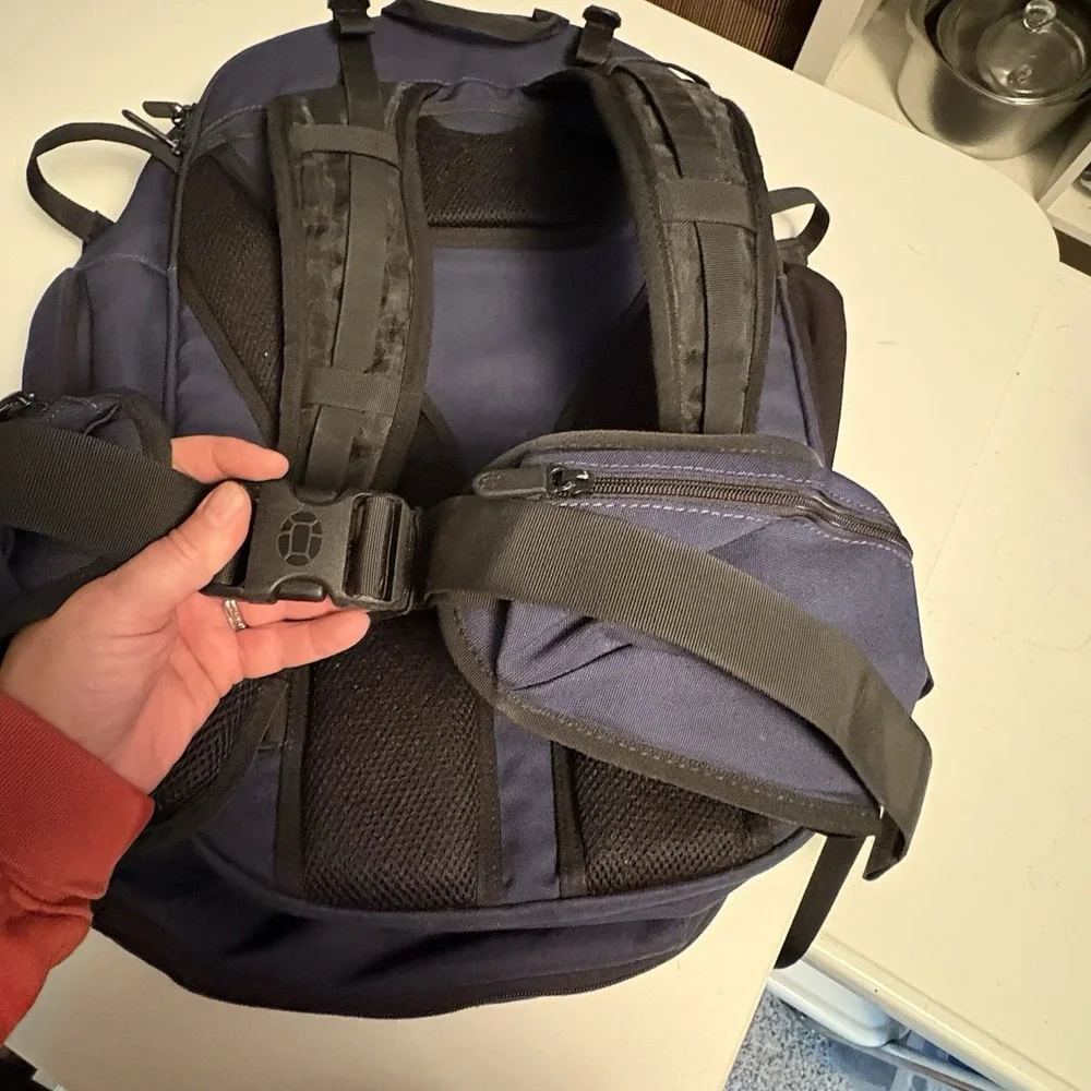 Tortuga Set Out 45L Travel Backpack Large Carry On Luggage Navy